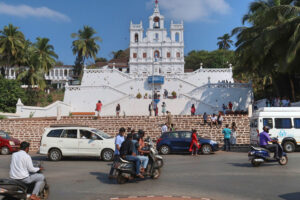 p3821213690-4